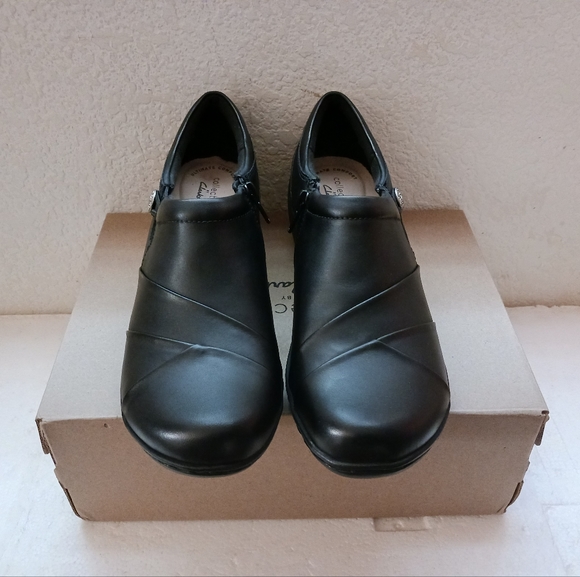 Clarks - Picture 4 of 4